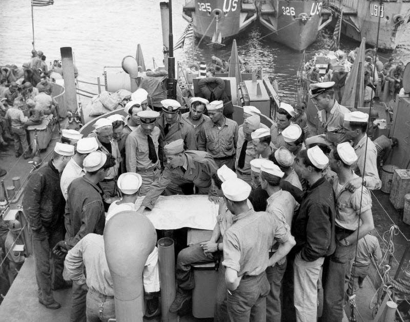 Briefing the men on where they were headed