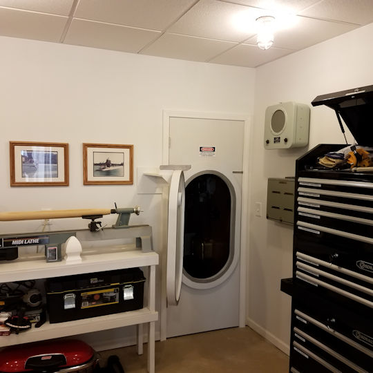 Finished - water tight door